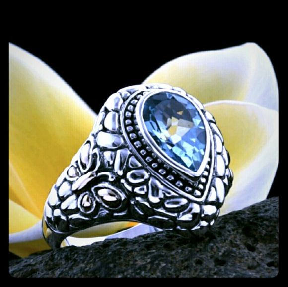 💃BLUE TOPAZ STERLING & GOLD RING - Picture 8 of 8